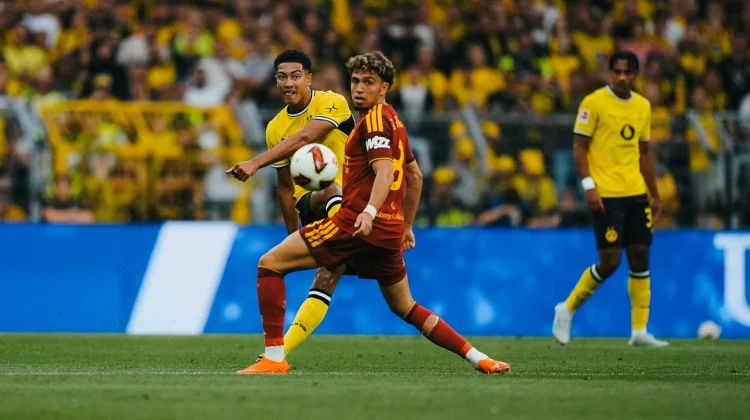 Borussia Dortmund Ditahan Imbang 2-2 AS Roma setelah Babak Pertama yang Ketat