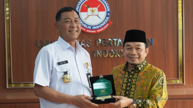Ketum PB Mathla’ul Anwar Jazuli Juwaini Silaturahim dengan Rektor Unhan