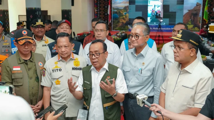 Sejumlah Menteri ke NTT, Menko PMK: Kami Bergerak Cepat Tangani Dampak Bencana