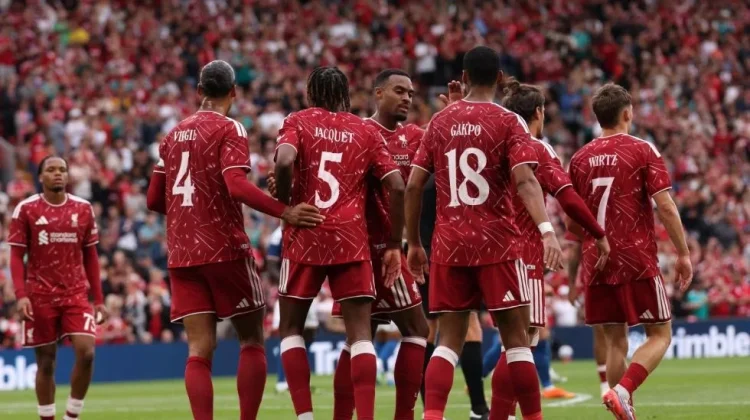 Iraola Ambil Positif dari Kemenangan 2-0 Liverpool atas Como
