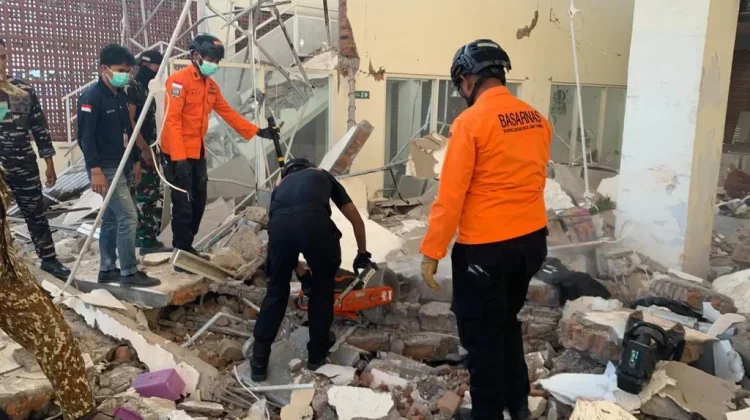 Warga Flores Masih Trauma, Gempa Bumi Susulan di NTT Masih Terasa