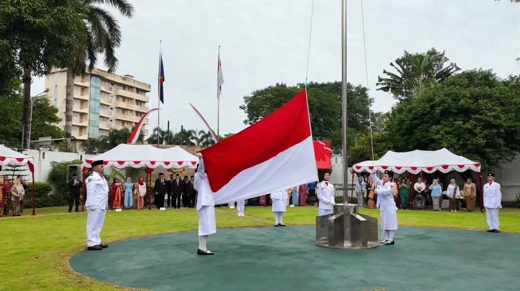Upacara Pengibaran Sang Merah Putih Perkenalkan Semangat Kebangsaan di Myanmar