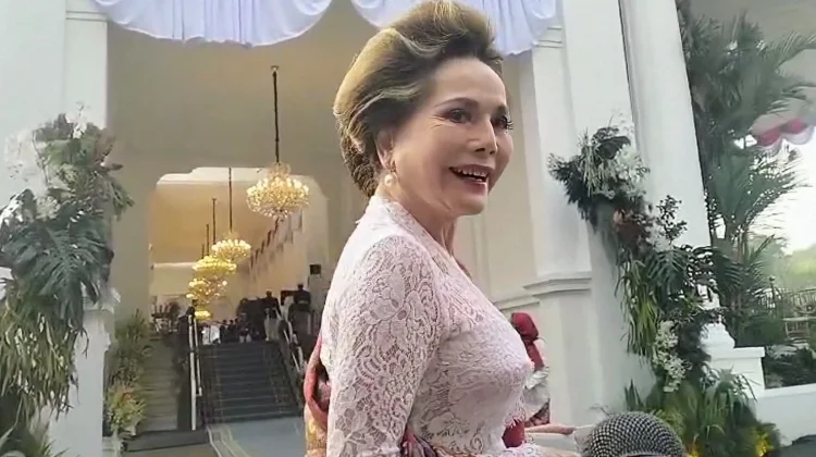 Cerita Ratna Sari Dewi Soekarno Kaget Lihat Perubahan Istana