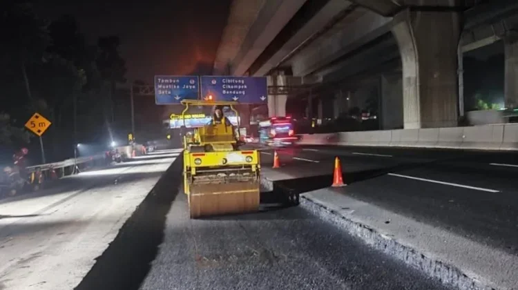 JTT Lakukan Pemeliharaan di Tol Jakarta-Cikampek