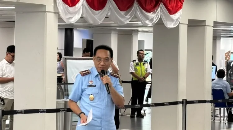 Wamenkes Benjamin Tekankan Pentingnya Penguatan Layanan Kesehatan di Bandara