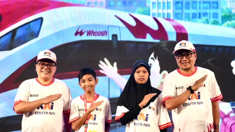 KAI dan KCIC Edukasi 81 Anak Panti Asuhan lewat EduTrain