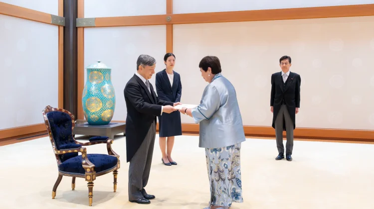 Dubes RI Serahkan Surat Kepercayaan kepada Kaisar Jepang