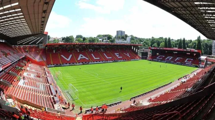 Geger di Stadion Charlton Athletic, Seorang Pria Ditemukan Meninggal Dunia