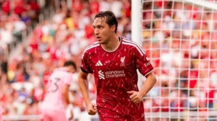 Chiesa Diragukan Tampil, Masa Depannya di Liverpool Mengundang Tanda Tanya