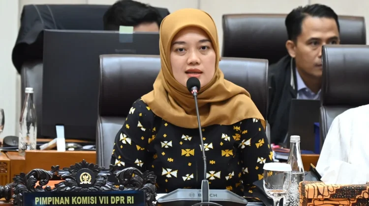 Komisi VII DPR: Kendaraan Listrik Solusi Dekarbonisasi Transportasi