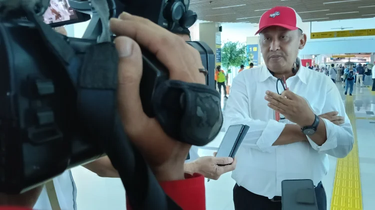 Direktur KAI Commuter, Purnomo: Minta Maaf atas Gangguan KRL Bogor-Tangerang