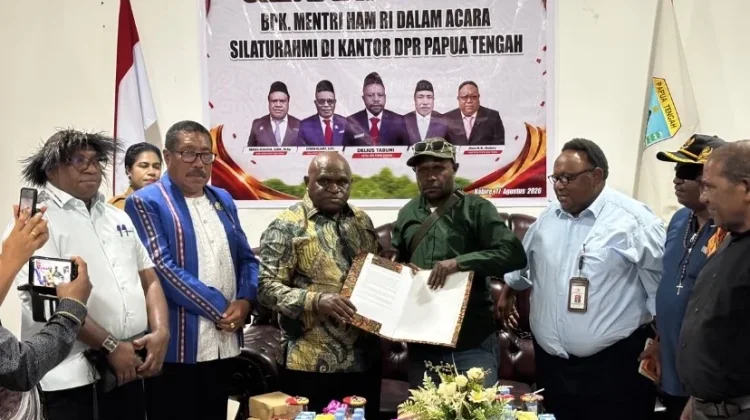Menteri HAM Tegaskan Pelayanan Pemerintahan untuk Papua Gratis