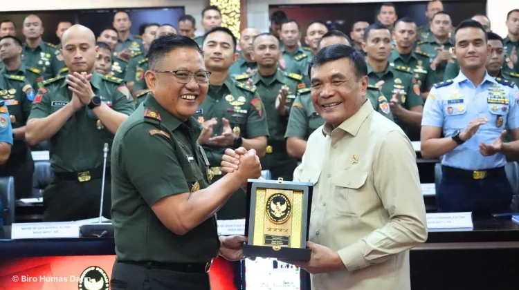 Menko Polkam Ajak Perwira Siswa SeskoAD Jadi Pemimpin Adil dan Teladan