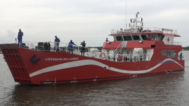 Kapal RS Apung Milik PDIP Dikirim ke NTT, Bantu Korban Gempa