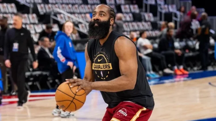 James Harden Perpanjang Kontrak, Cavaliers Pertahankan Sang Bintang
