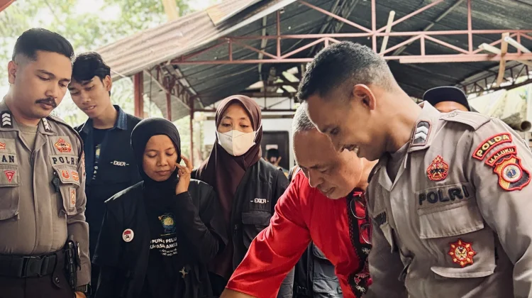 Kawan Alam Indonesia dan PPI Dunia Perkuat Edukasi Sampah
