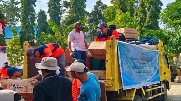 KLH Salurkan Bantuan Pascagempa NTT, Siapkan Pemulihan Lingkungan
