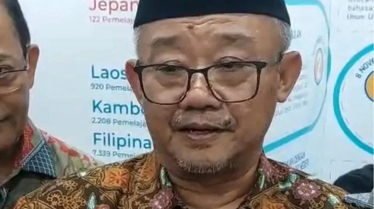 Mendikdasmen Pastian Sekolah Terdampak Asap di Kalimantan Bisa Terapkan PJJ