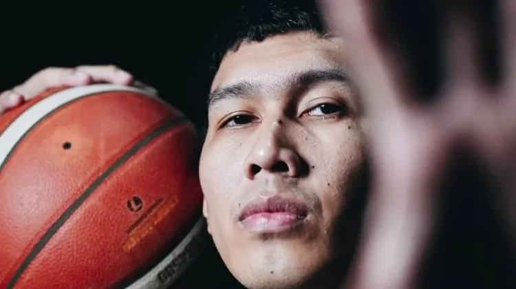 Emban Misi Juara, Pandu Wiguna Resmi Gabung Dewa United