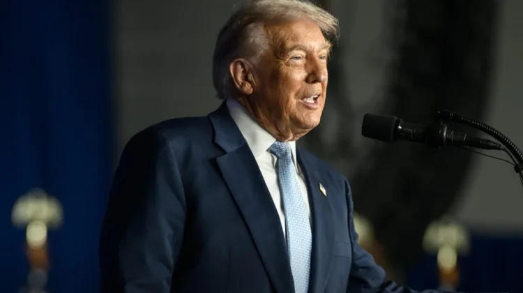 Trump Klaim Selat Hormuz sebagai Wilayah Amerika