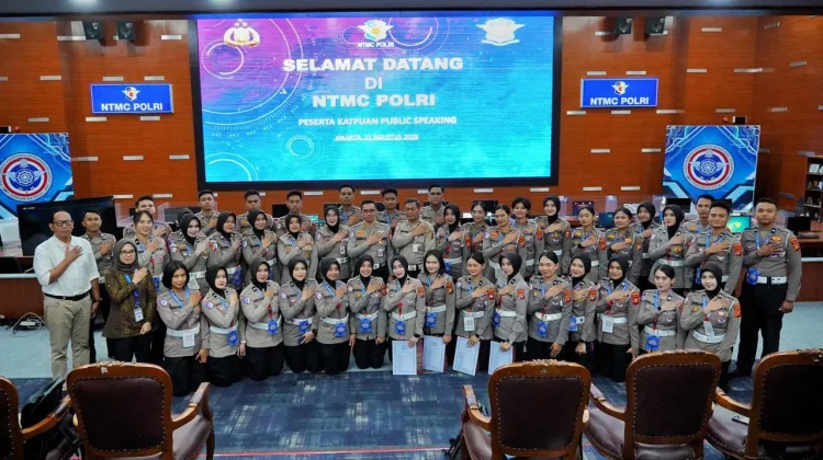 Korlantas Perkuat Komunikasi Personel lewat Pelatihan Public Speaking