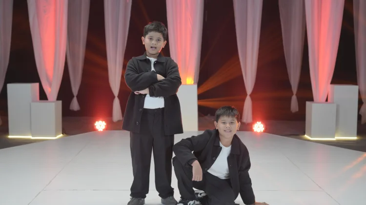 Reyhan dan Rafie Ft Dwiki Dharmawan Luncurkan Lagu 'Kita Satu Indonesia'