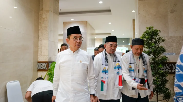 Menbud Fadli Apresiasi Pengukuhan 10.000 Guru Al-Qur'an di Masjid Istiqlal Jakarta