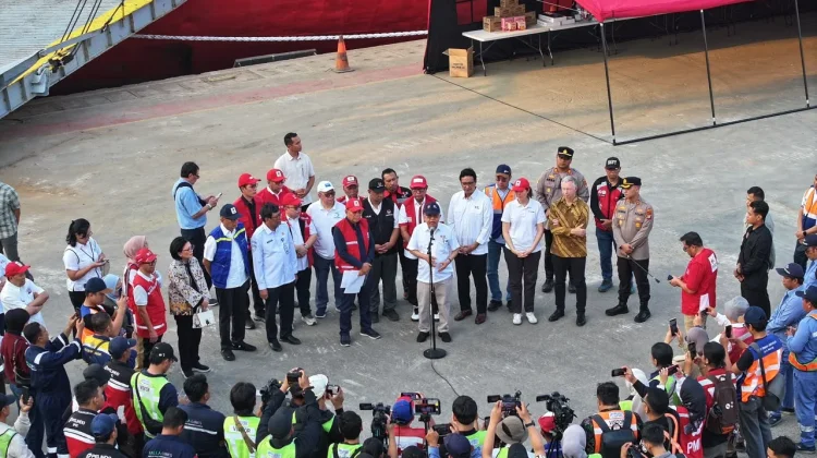 PMI Kirim 33.947 Item Bantuan untuk Korban Gempa Flores