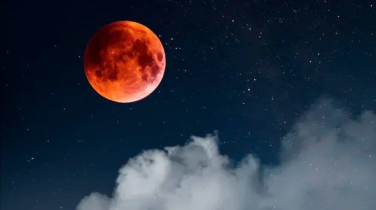 Apakah Terlihat di Indonesia? Gerhana Bulan Sebagian 2026 Capai 96,3 Persen