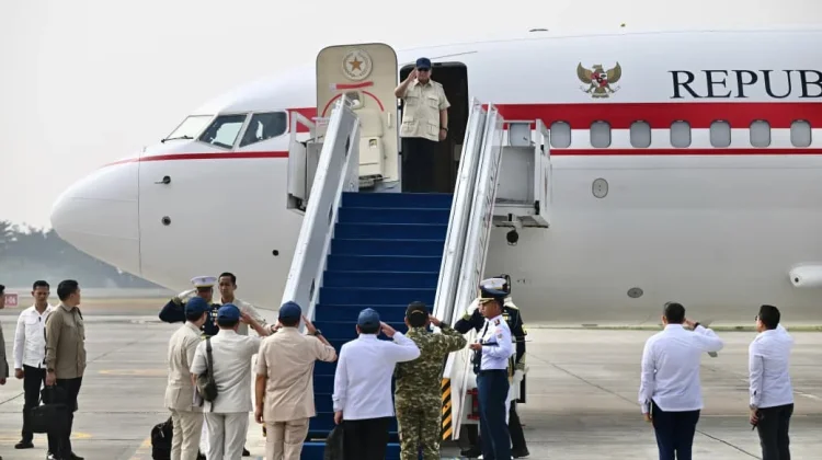 Bertolak ke Riau, Presiden Prabowo Pastikan Karhutla Padam dan Tak Berulang