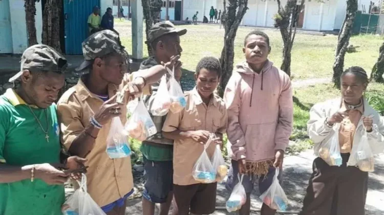 Program MBG Masuk Papua, 2.472 Dapur Disiapkan untuk Ratusan Ribu Anak