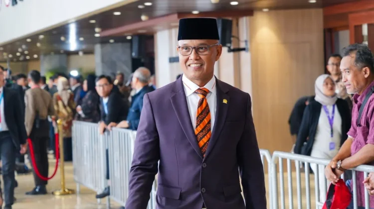 DPR Apresiasi Tidak Ada Larangan Hijab di Unhan