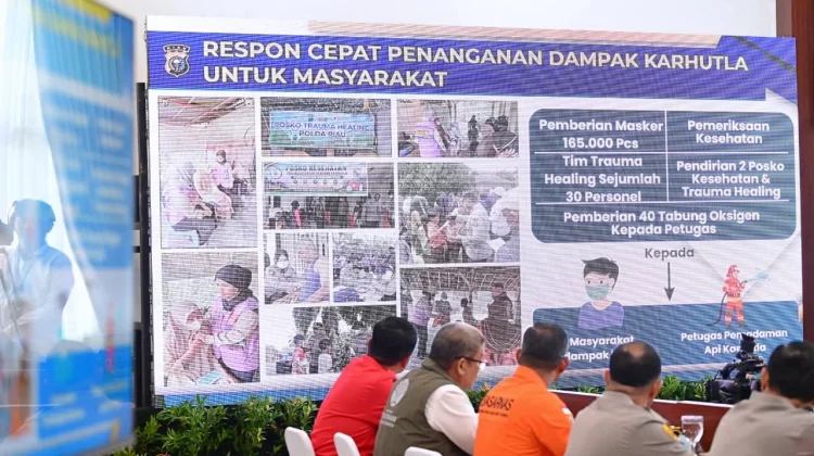41,8 Juta Liter Air Diguyurkan untuk Tangani Karhutla Riau