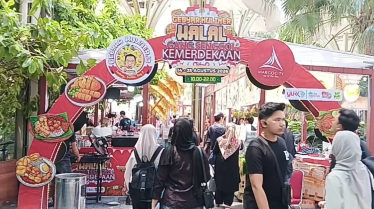 Gebyar Kuliner Halal Gang Senggol Masih Ramai di Hari Terakhir