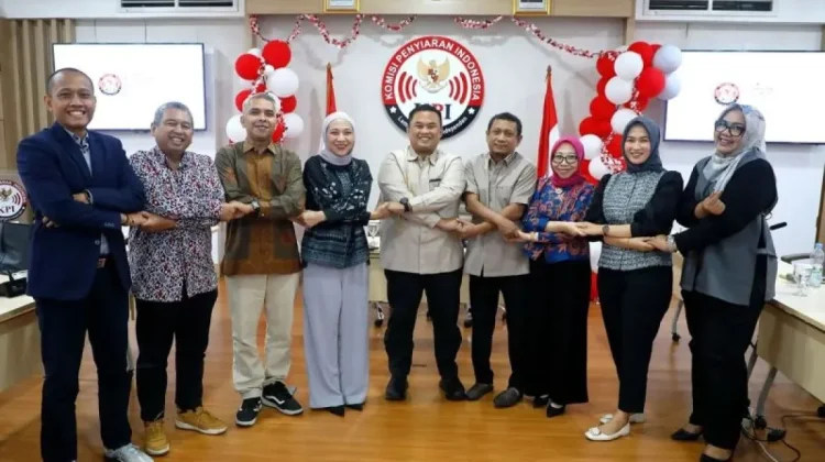 Anggota KPI Pusat Periode 2026-2029 Dikukuhkan, Menkomdigi Tekankan Tiga Pilar