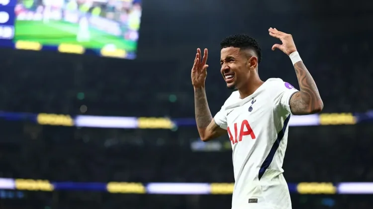 Savio Cetak Gol Debut, Tottenham Hantam Charlton 5-1 di Carabao Cup