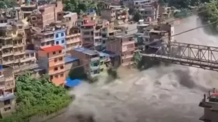 Korban Banjir di Perbatasan Nepal-China: 270 Meninggal, 1.300 Hilang