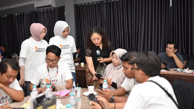 Kemenekraf Perkuat Kapasitas Pelaku Ekraf di Solok melalui Pelatihan Adcamp