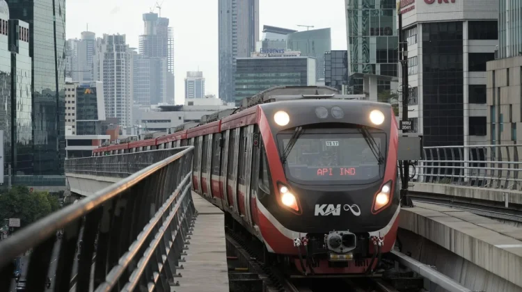 Tiga Tahun Operasi, LRT Jabodebek Layani 75,9 Juta Penumpang