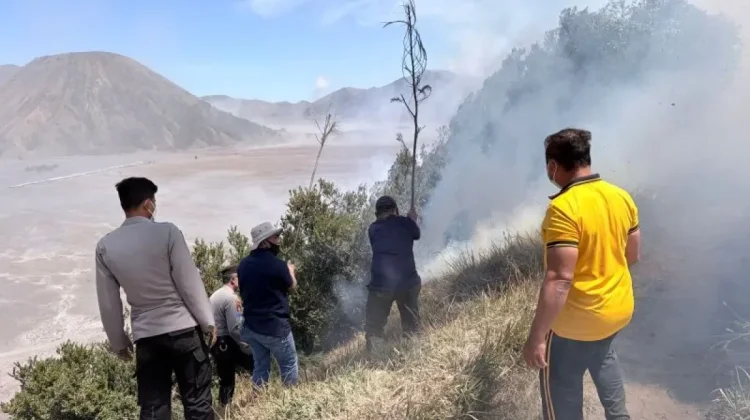 Muzani Nilai Pemerintah Serius Tangani Karhutla