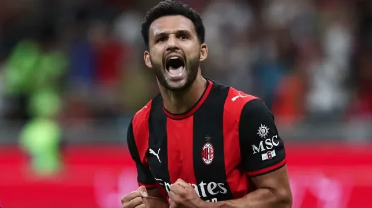 Milan Kalahkan Venezia 2-0, Amorim Raih Kemenangan Kedua Beruntun