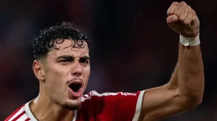 Munchen Menang Telak, Neuer dan Pavlovic Buka Suara