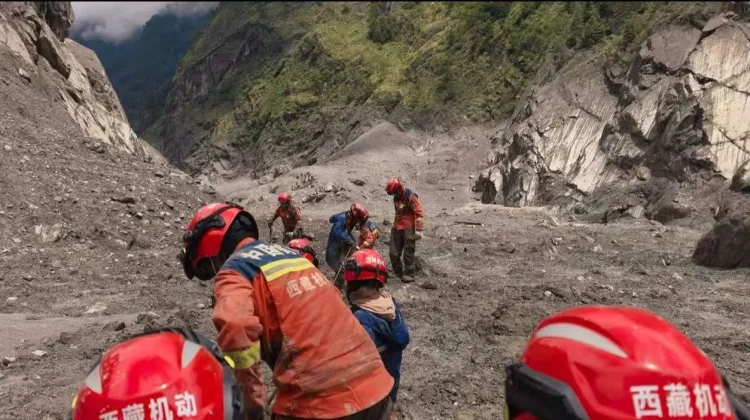 Korban Meninggal Banjir Nepal dan Tibet Capai 673 Orang