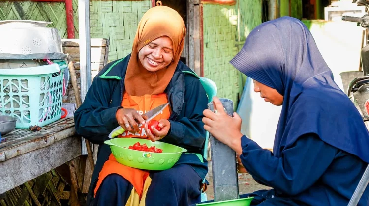 Dapur Umum BAZNAS Jadi Ruang Bangkit Penyintas Gempa NTT