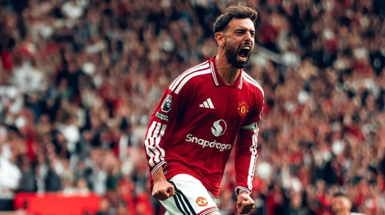 Fernandes Hat-trick, Manchester United Bantai Ipswich 5-2