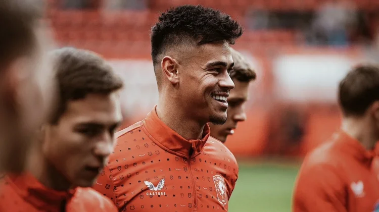 Fix Pindah! Mees Hilgers Sepakati Transfer ke Heerenveen