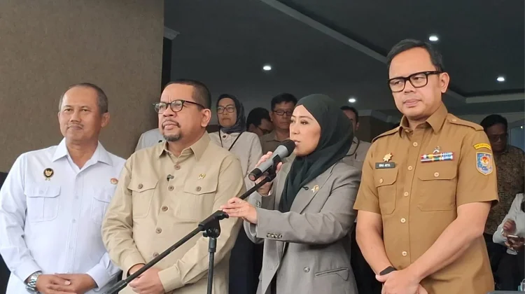 Pemerintah Perkuat Koordinasi Humas Pusat-Daerah Lawan DFK dan Hoaks