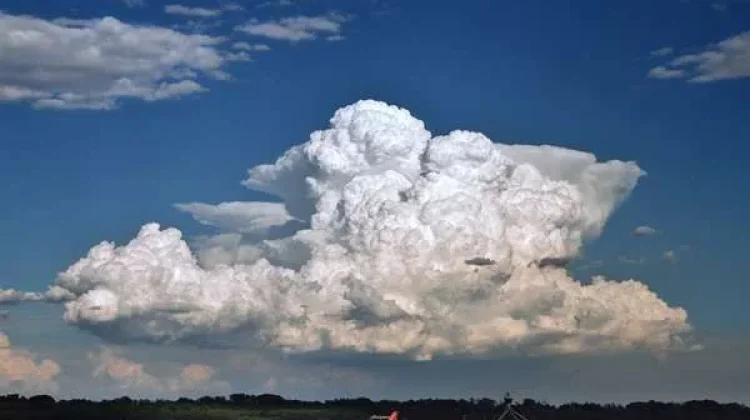 Awas Awan Cumulonimbus, BMKG Sebut Dua Wilayah Ini Masuk Kategori 'Frequent'