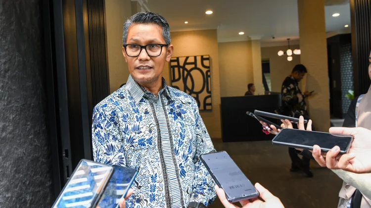 PMI Manufaktur Turun ke 49,8, Optimisme Industri Menguat