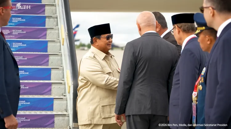 Presiden Prabowo Tiba di Vladivostok, Penuhi Undangan Presiden Putin Hadiri EEF